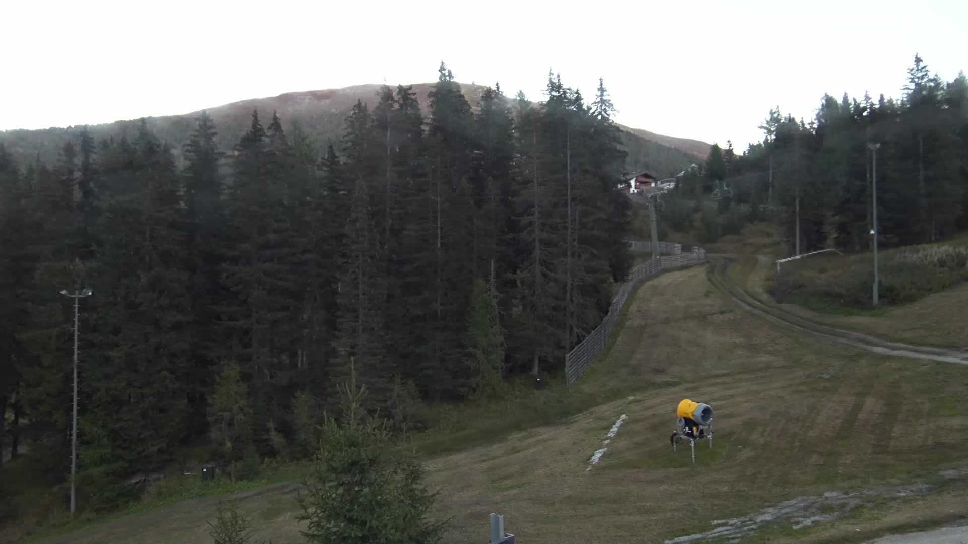 St. Michael Tschaneckbahn snow cam captured at 3 October 2026 at 6:41 pm GMT+2