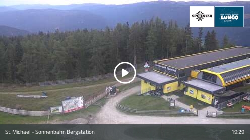 St. Michael Sonnenbahn Upper Station snow cam captured at 12 September 2026 at 7:39 pm GMT+2