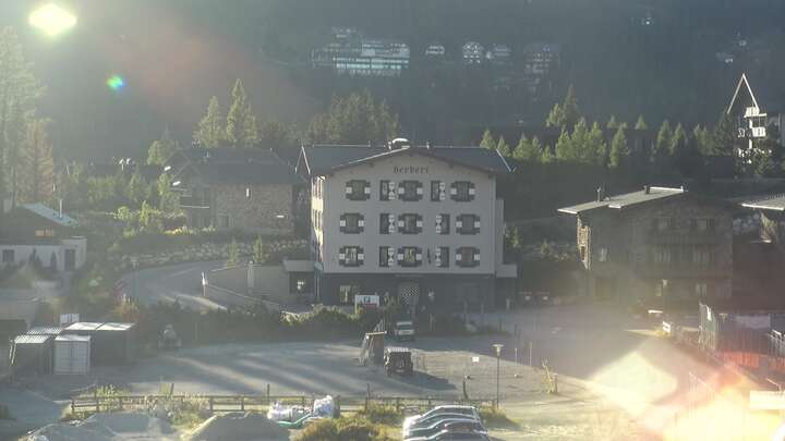 St. Michael Boutique Apartments Herbert snow cam captured at 15 September 2026 at 5:55 pm GMT+2