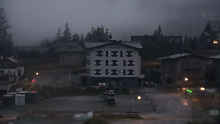 St. Michael Boutique Apartments Herbert snow cam captured at 18 September 2026 at 7:32 pm GMT+2
