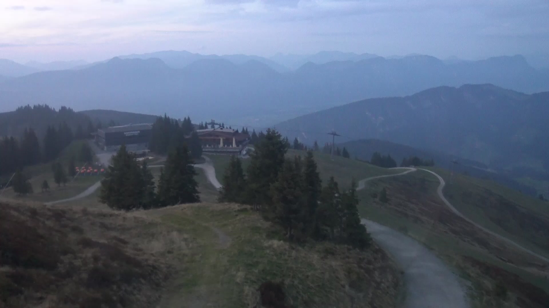 Wildschönau (Ski Juwel Alpbachtal Wildschönau) Schatzbergbahn snow cam captured at 4 October 2026 at 7:07 pm GMT+2
