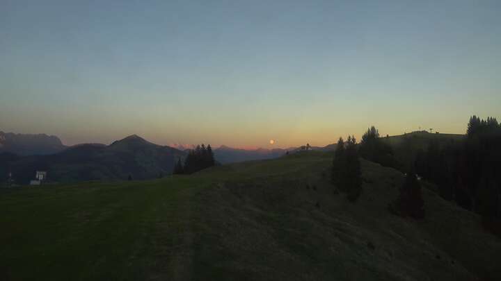 Wildschönau (Ski Juwel Alpbachtal Wildschönau) Markbachjoch snow cam captured at 26 September 2026 at 7:18 pm GMT+2
