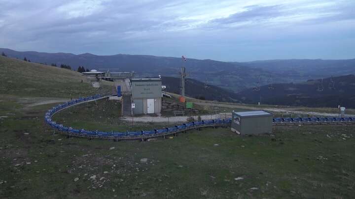 Wolfsberg (Klippitztörl) Hocheggerlift Upper Station snow cam captured at 20 September 2026 at 7:26 pm GMT+2