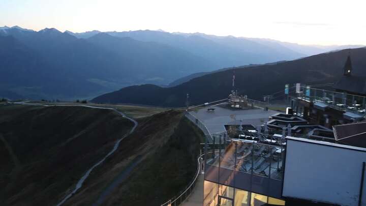 Zell am See Schmittenhöhe snow cam captured at 28 September 2026 at 7:25 pm GMT+2