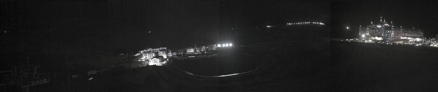 Shahdag Mountain Resort Lift station snow cam captured at 5 October 2026 at 11:51 pm GMT+4