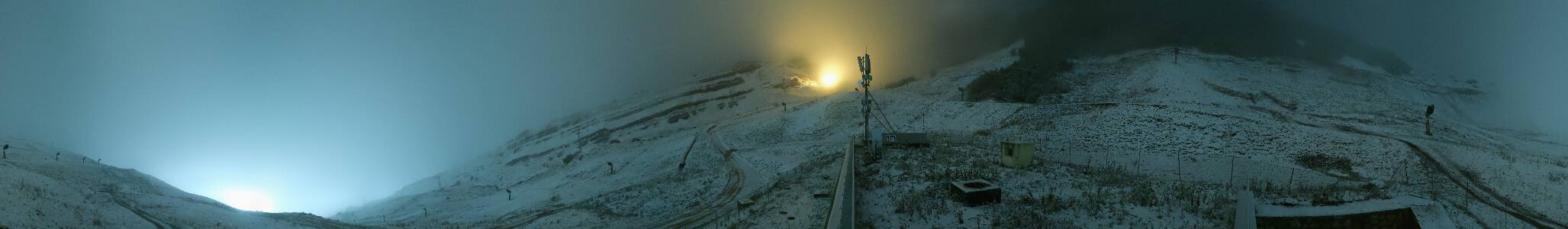 Shahdag Mountain Resort Lift station 360° snow cam captured at 3 October 2026 at 11:54 pm GMT+4