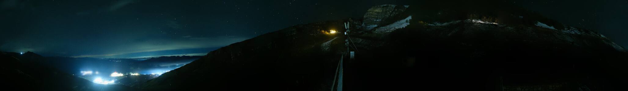 Shahdag Mountain Resort Lift station 360° snow cam captured at 5 October 2026 at 11:51 pm GMT+4