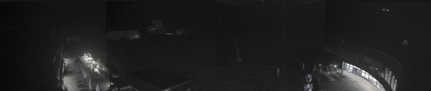 Shahdag Mountain Resort Mountain Resort, Stadion snow cam captured at 4 October 2026 at 11:58 pm GMT+4
