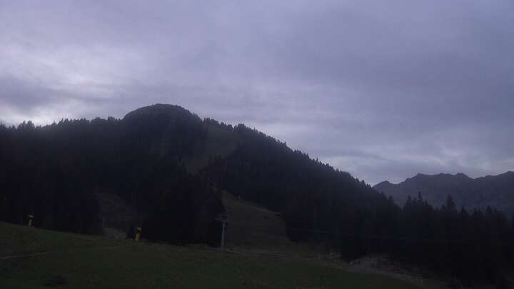 Madonna di Campiglio Patascoss snow cam captured at 13 September 2026 at 7:45 pm GMT+2