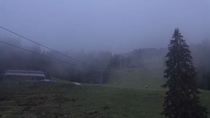 Madonna di Campiglio Patascoss snow cam captured at 17 September 2026 at 10:06 pm GMT+2