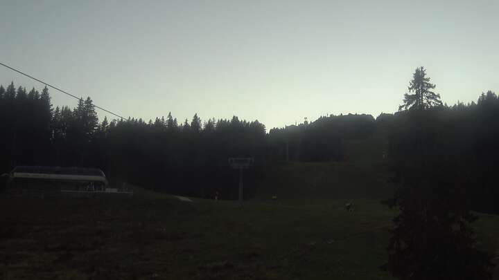 Madonna di Campiglio Patascoss snow cam captured at 27 September 2026 at 7:23 pm GMT+2