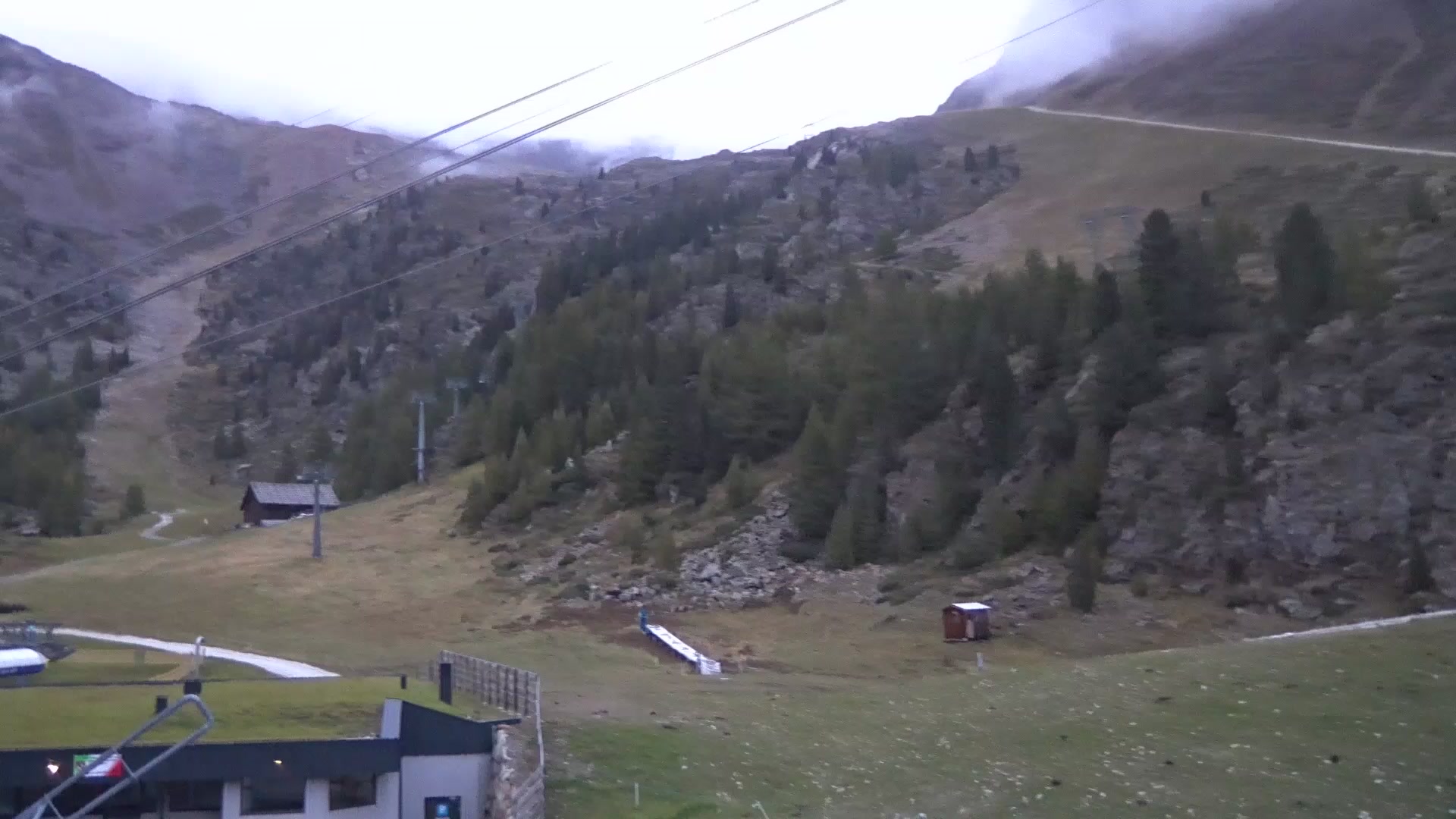 Schnals Kurzras - Maso Corto snow cam captured at 5 October 2026 at 7:12 pm GMT+2