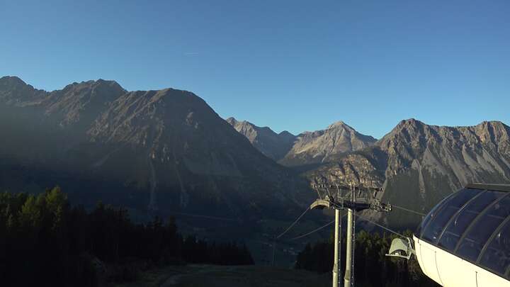 Bormio Arrivo Cabinovia Cima Piazzi snow cam captured at 15 September 2026 at 6:52 pm GMT+2