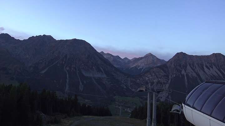 Bormio Arrivo Cabinovia Cima Piazzi snow cam captured at 19 September 2026 at 7:32 pm GMT+2
