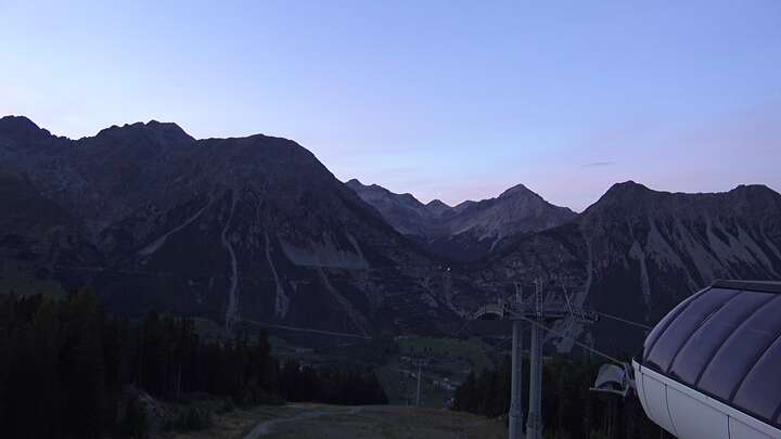 Bormio Arrivo Cabinovia Cima Piazzi snow cam captured at 21 September 2026 at 7:36 pm GMT+2