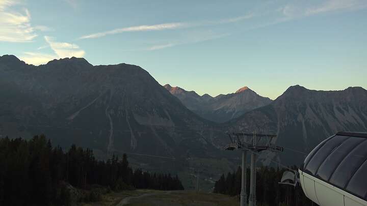 Bormio Arrivo Cabinovia Cima Piazzi snow cam captured at 26 September 2026 at 7:12 pm GMT+2
