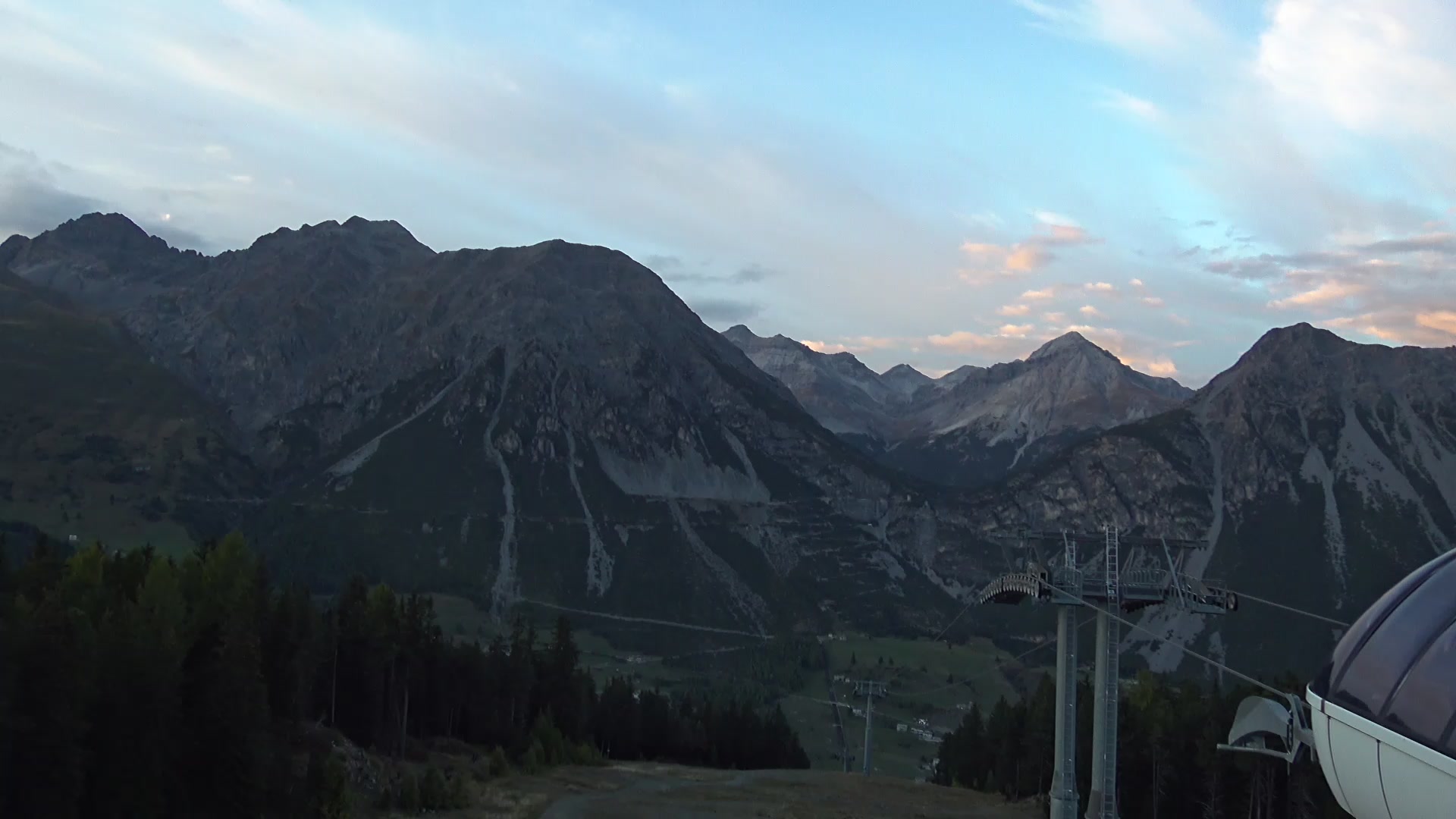 Bormio Arrivo Cabinovia Cima Piazzi snow cam captured at 5 October 2026 at 6:50 pm GMT+2