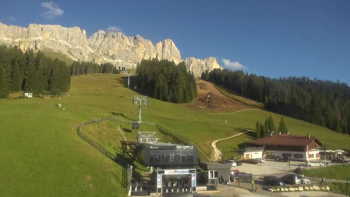 Carezza König Laurin Base Station snow cam captured at 15 September 2026 at 6:04 pm GMT+2