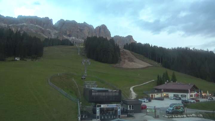 Carezza König Laurin Base Station snow cam captured at 24 September 2026 at 7:12 pm GMT+2