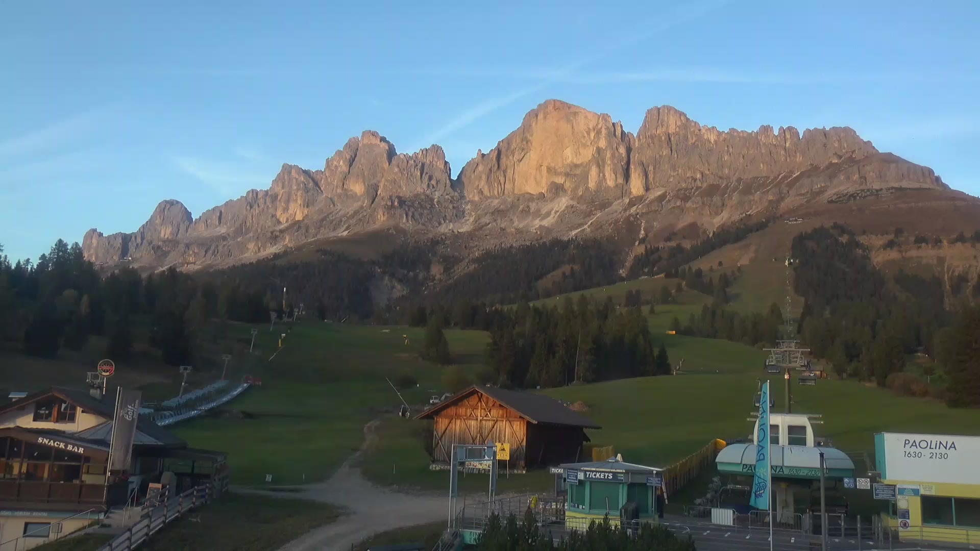 Carezza Paolina Base Station snow cam captured at 4 October 2026 at 6:46 pm GMT+2