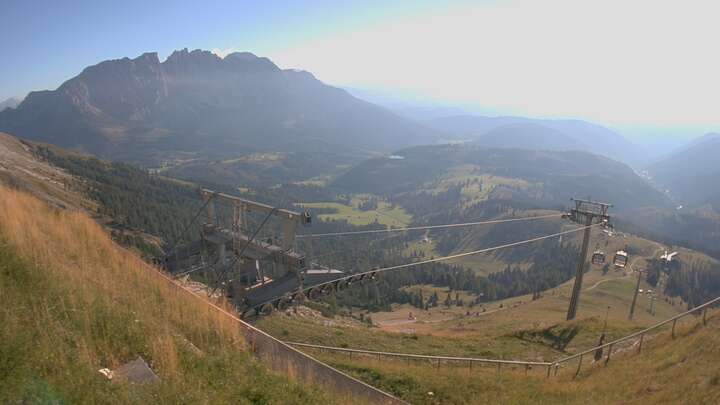Carezza König Laurin Upper Station snow cam captured at 15 September 2026 at 6:04 pm GMT+2