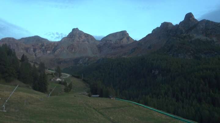 Champoluc (Monterosa) Crest snow cam captured at 20 September 2026 at 7:45 pm GMT+2