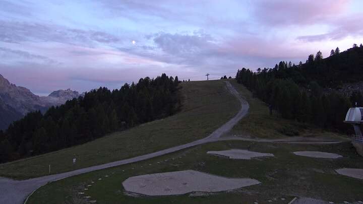 Dimaro Folgarida (Folgarida Marilleva) Folgarida Marilleva snow cam captured at 20 September 2026 at 7:29 pm GMT+2