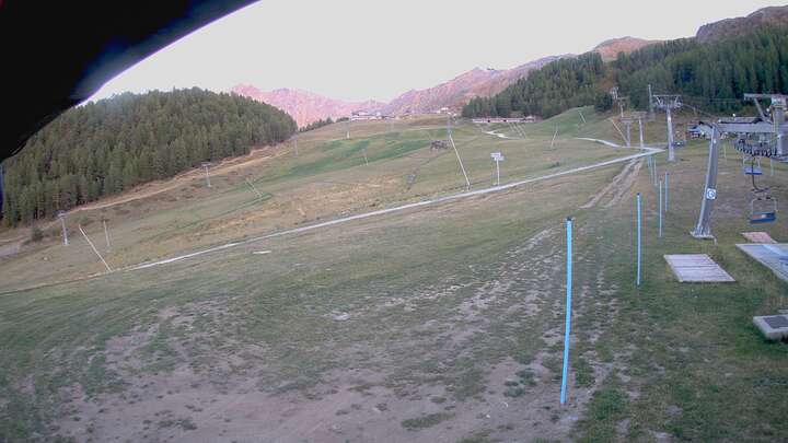 Gressan (Pila) Grimod snow cam captured at 20 September 2026 at 7:36 pm GMT+2