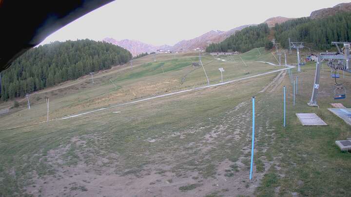 Gressan (Pila) Grimod snow cam captured at 22 September 2026 at 7:42 pm GMT+2