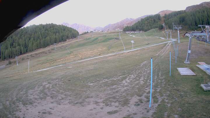 Gressan (Pila) Grimod snow cam captured at 26 September 2026 at 7:34 pm GMT+2