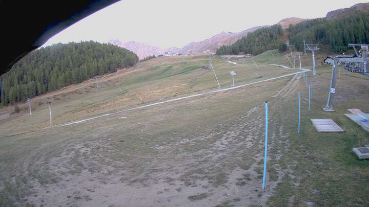 Gressan (Pila) Grimod snow cam captured at 27 September 2026 at 7:49 pm GMT+2