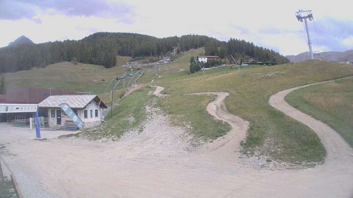 Gressan (Pila) Chamolé Valle snow cam captured at 16 September 2026 at 7:57 pm GMT+2