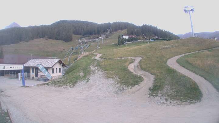 Gressan (Pila) Chamolé Valle snow cam captured at 17 September 2026 at 10:05 pm GMT+2