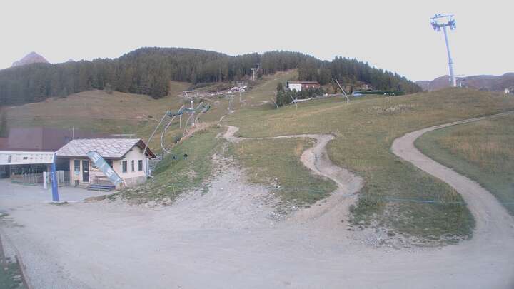 Gressan (Pila) Chamolé Valle snow cam captured at 21 September 2026 at 7:52 pm GMT+2