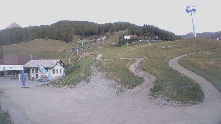 Gressan (Pila) Chamolé Valle snow cam captured at 22 September 2026 at 7:57 pm GMT+2