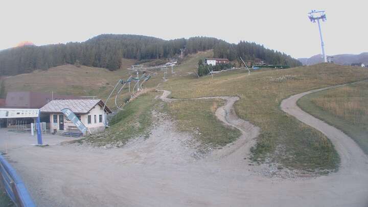 Gressan (Pila) Chamolé Valle snow cam captured at 26 September 2026 at 7:34 pm GMT+2