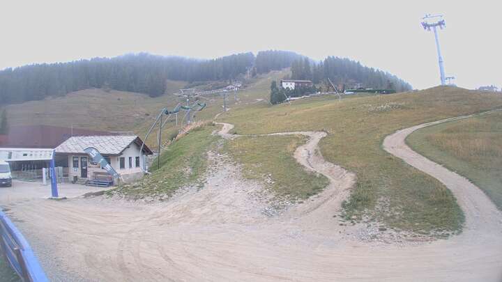 Gressan (Pila) Chamolé Valle snow cam captured at 29 September 2026 at 12:35 pm GMT+2