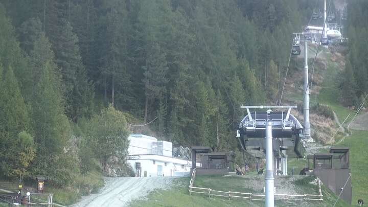 Gressan (Pila) Baby Gorraz snow cam captured at 21 September 2026 at 7:30 pm GMT+2