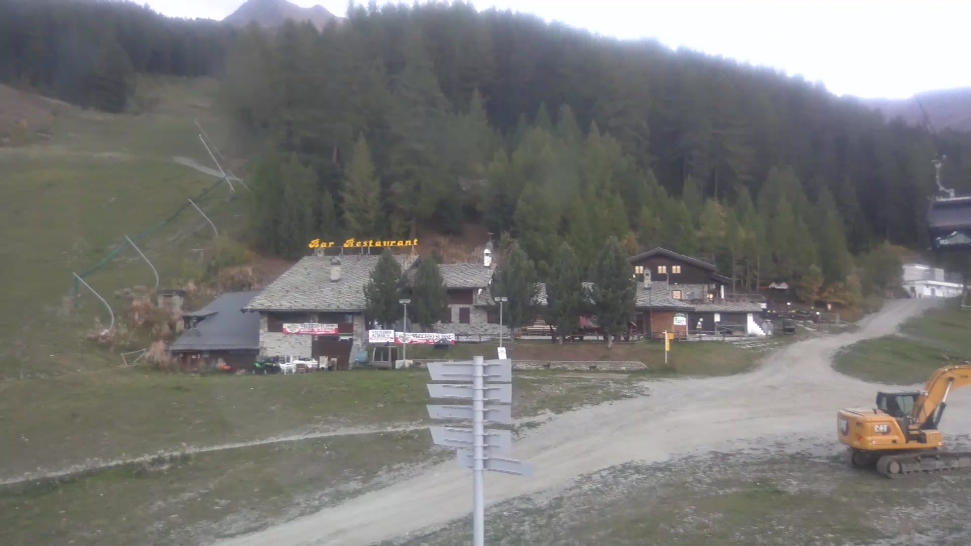 Gressan (Pila) Baby Gorraz snow cam captured at 5 October 2026 at 7:12 pm GMT+2