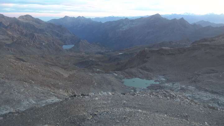 Gressoney-La-Trinité (Monterosa) Punta Indren snow cam captured at 20 September 2026 at 7:37 pm GMT+2