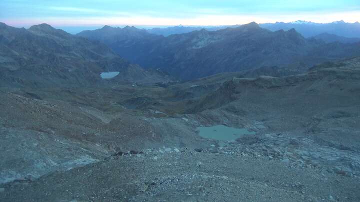 Gressoney-La-Trinité (Monterosa) Punta Indren snow cam captured at 21 September 2026 at 7:37 pm GMT+2