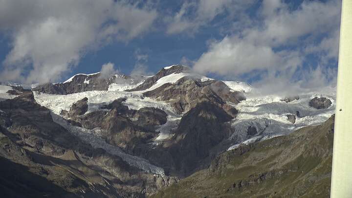 Gressoney-La-Trinité (Monterosa) Sant’Anna snow cam captured at 14 September 2026 at 5:18 pm GMT+2