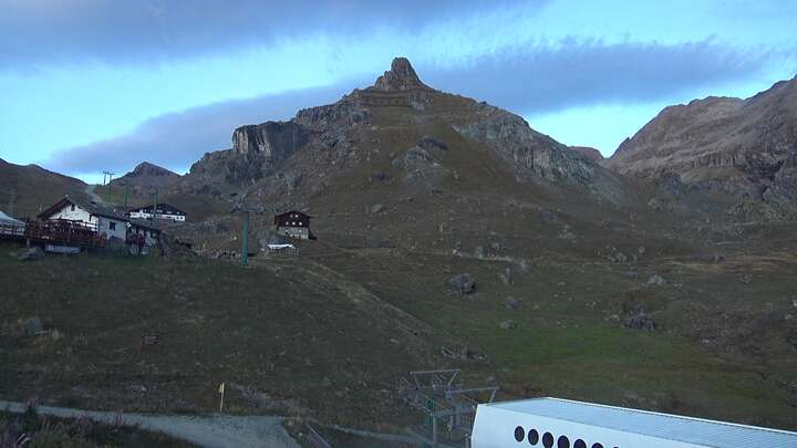 Gressoney-La-Trinité (Monterosa) Gabiet snow cam captured at 20 September 2026 at 7:37 pm GMT+2