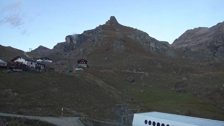 Gressoney-La-Trinité (Monterosa) Gabiet snow cam captured at 23 September 2026 at 7:42 pm GMT+2