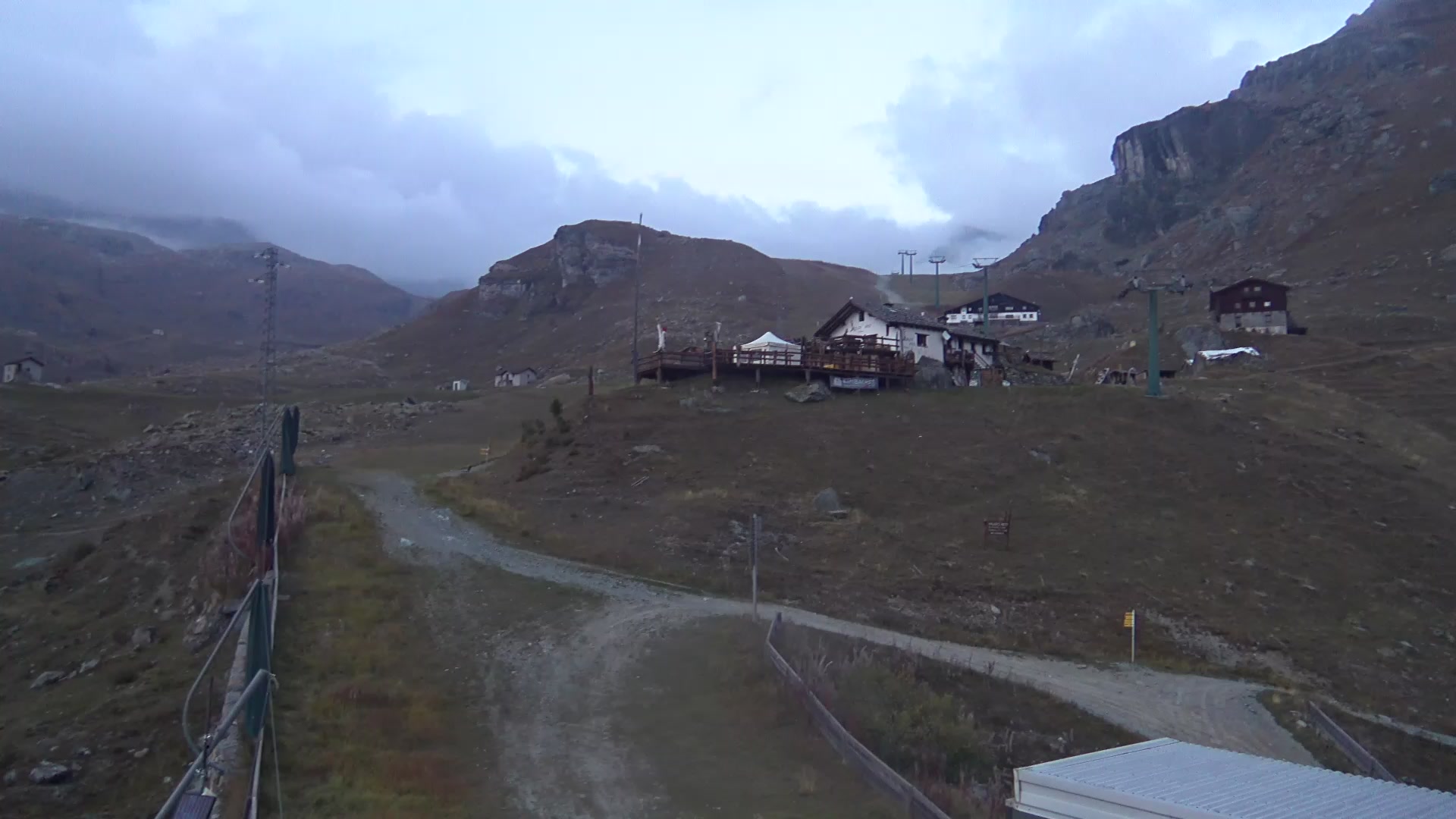 Gressoney-La-Trinité (Monterosa) Gabiet snow cam captured at 3 October 2026 at 7:16 pm GMT+2