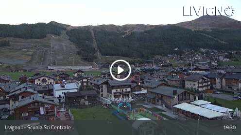 Livigno Scuola Sci Centrale snow cam captured at 12 September 2026 at 7:36 pm GMT+2