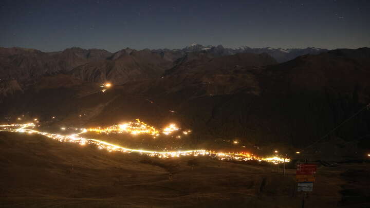 Livigno Altavista snow cam captured at 22 September 2026 at 11:53 pm GMT+2