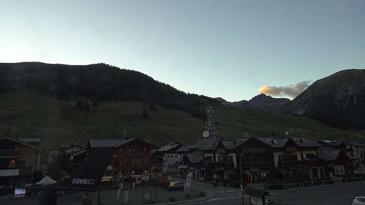 Livigno Centro Sci Fondo | Cross Country Stadium snow cam captured at 14 September 2026 at 7:44 pm GMT+2