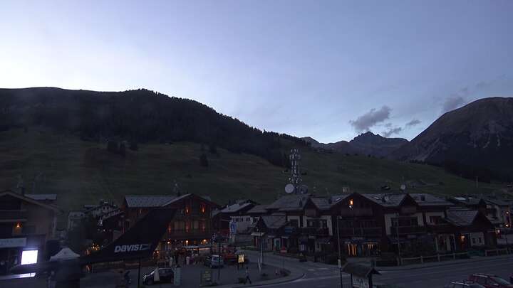 Livigno Centro Sci Fondo | Cross Country Stadium snow cam captured at 17 September 2026 at 10:06 pm GMT+2
