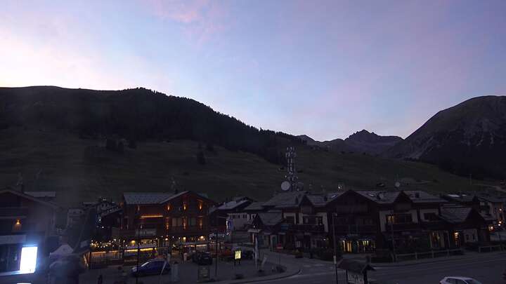 Livigno Centro Sci Fondo | Cross Country Stadium snow cam captured at 21 September 2026 at 7:32 pm GMT+2